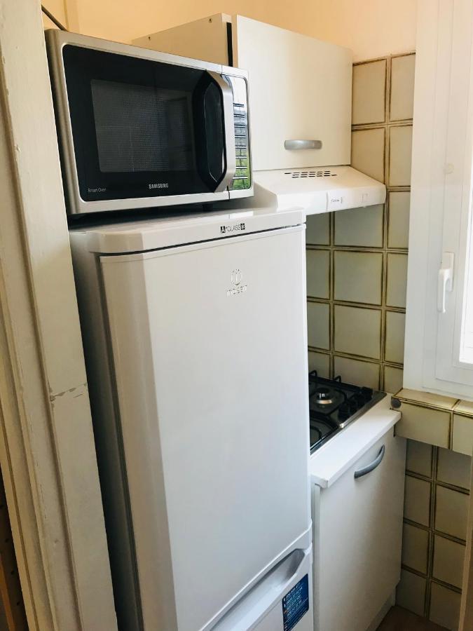 Cozy Apartment 3 Km Away From Duomo Milaan Buitenkant foto